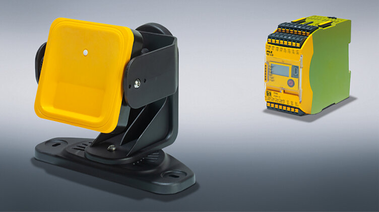 The safe radar system PSENradar now includes the new radar sensor PSEN rd1.2 for safe protection zone monitoring up to Cat. 3 / PL d. As a result, PSEN rd1.2 can now safely protect robot applications too. (Photo: © Pilz GmbH & Co. KG)