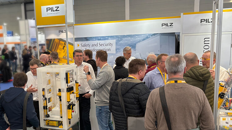 Auf der Messereihe all about automation 2026 hat Pilz Automatisierungslösungen inklusive Safety und Security für alle Industriebereiche und Branchen im Gepäck. Start für Pilz ist am 28. und 29. Januar 2026 in Berlin (Stand 7-535). (Foto: © Pilz GmbH & Co. KG) 